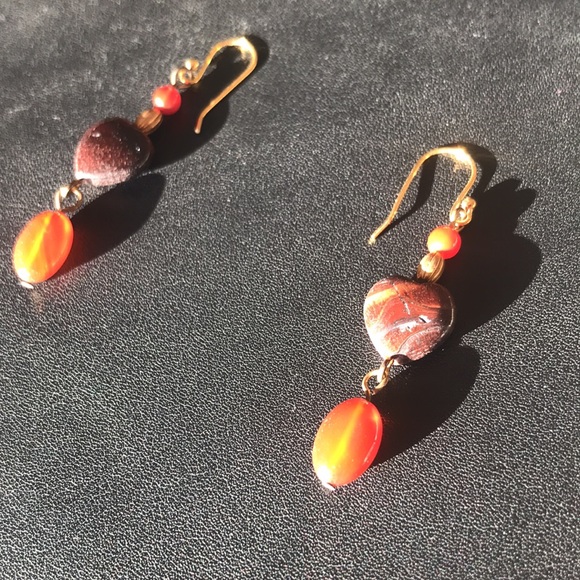 Vintage Brass & Amber styled Lc Necklace/earrings with a pendant.(SKU 200) - Picture 3 of 10